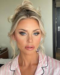 Some moments are simply meant to be 💫 We didn't have a trial. We didn't  need one. She trusted me with her wedding day… and the magic unfolded.  There's something so beautiful