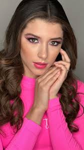 Buen día ☀️ NICARAGUA 🇳🇮 , Estamos listos para brillar en  @teenuniverseint 💖, Dejen sus buenas vibras ✨ a nuestra bella reina 👸  @mariangeles_castillo, H&M @valeriasalonyspa 💄💋