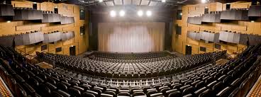 L'accès aux droits et mises en relation avec nos structures partenaires de l'hébergement et du logement auprès des bailleurs sociaux, une action spécifique à l'égard des femmes victimes de violences, avec un de nos partenaires. Casino Barriere De Toulouse Toulouse Spielbank Veranstaltungshalle Theater