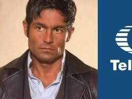 Alfredo Colunga's Instagram, Twitter & Facebook