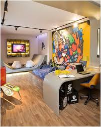 Skater Girl Style Room Novocom Top