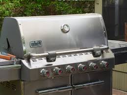 Always begin by opening the lid to prevent gas from building up in the cooking chamber. New Gas Grill Start Here Kitchn