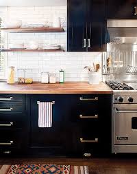 Benjamin moore hale navy paint color ideas. 10 Navy Blue Cabinets You Ll Fall In Love With Purewow