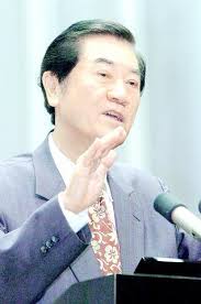 Former dissident steps into post as foreign minister