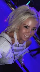 Roller Jam in NYC will be closing their doors in 3 weeks so I’m so glad we  made the trip Saturday night for the final time! This is really sad news  for a lot of skaters. If you get an opportunity to ...