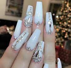 Sonrisa en diseños de uñas 2021 con cama corta debe ser muy delgada. Pin De Katia Beatriz Aguilar Jimenez En Nail Inspo Unas De Acrilico Elegantes Unas Con Piedras Unas Para Novia