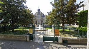 The price is $68 per night from dec 27 to dec 28$68. Greffe Tc Salon De Provence