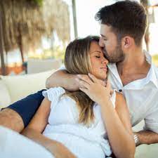 15 Thoughts Women Have When Sleeping With A Guy For The First Time