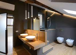 Appartamento A Savona Picture Gallery Bathroom Designs India Bathroom Design Attic Bathroom