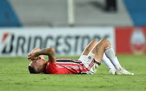 Fran (footballer, born may 1992) fransérgio bastos. Luciano Faz Exames Mas Atacante E Daniel Alves So Serao Reavaliados Nesta Sexta Gazeta Esportiva