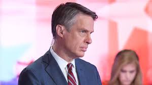 ABC Correspondent, Terry Moran, has been suspended from ABC for posting  this rant about Stephen Miller. Really ABC? What happened to Freedom of  Speech? Terry Moran, thank you for speaking out! Millions