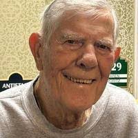 Carol Alton's Instagram, Twitter & Facebook