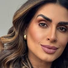 Sasá Baron Make Design Reconstrução de Sob/ Rio do Sul  (@sasabaronmakedesign) • Instagram photos and videos