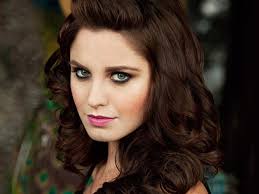 Martin riggs, flic texan et ancien de la marine, perd sa femme et son bébé et déménage à los angeles pour repartir de zéro. Femme Fatales Rotten Tomatoes