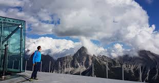 Tour Messner Mountain Museum. Trekking di architettura alpina nel ...