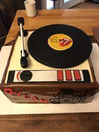 Rolling Stones Turntable Cake By Stacy Cole Gregory Turntable Cake Birtday Cake Rolls