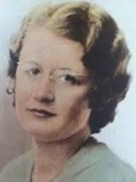 Elizabeth Grindstaff's Instagram, Twitter & Facebook