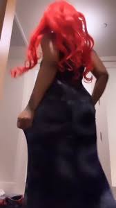 @SexyyRed314_s video Tweet