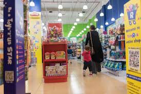 Toys r us, tu tienda online de juguetes para niños y artículos para bebés. Toys R Us Great Eastern Mall
