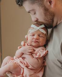 welcome baby Olivia! 🌸 #ashleyraephotography #ashleyraephotos #photography  #southjerseyphotography #lifestylephotography #familyphotography  #familyphotographer #newjerseyphotography #familysession  #outdoorfamilyphotography #outdoorfamilyportraits ...