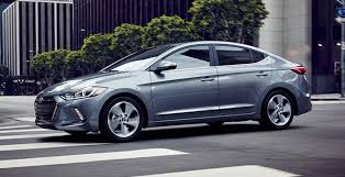 The sedan changes amount mostly to a new sel trim and. 2019 Hyundai Elantra Vs 2018 Hyundai Elantra