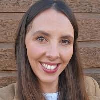 79200+ perfiles de «Faye