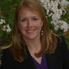 Lynn Daigle's Instagram, Twitter & Facebook