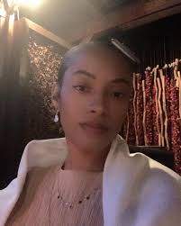 Taylor (@thegoldenballerina) • Instagram photos and videos