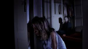Fifteen years after murdering his sister on halloween night 1963, michael myers escapes from a mental hospital and returns to the small town of haddonfield, illinois to kill again. Halloween Die Nacht Des Grauens 1978 Rakuten Tv