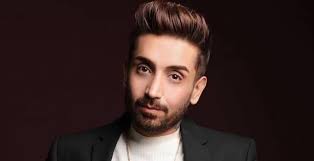 Necati şaşmaz boyu, kilosu, yaşı, doğum yeri, burcu, sevgilisi, biyografisi, kısaca hayatı, göz ve saç rengi. Nagehan Kasikci Boyu