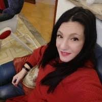 Angela Comito's Instagram, Twitter & Facebook