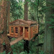 Maybe you would like to learn more about one of these? Une Cabane Dans Les Arbres Luxe Nature Et Chic Archzine Fr Tree House Designs Cool Tree Houses Tree House