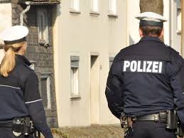 Ausnahme bei gefahr im verzug • betreten: Kreis Soest Corona Regeln Im Privaten Raum Polizei Bekraftigt Wohnzimmer Kontrollen Jurist Hat Erhebliche Zweifel Kreis Und Region