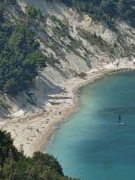 Das eigene bad ist mit einem bidet. Wo Der Berg Ins Meer Fallt Monte Conero Ecco Le Marche