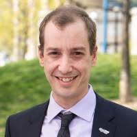 200+ "Eason" profiles