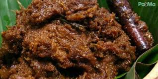 Ciri khas lainnya adalah selalu menggunakan santan sebagai bahan. Masak Rendang Tok Asli Perak Kena Betul Betul Kering Baru Menjadi Resipi Legend Hari Raya Pa Ma