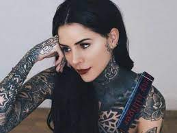 Ella misma confirmó la noticia a través de sus redes sociales. Quien Toca La Pierna De Cande Tinelli Diario El Sol Mendoza Argentina