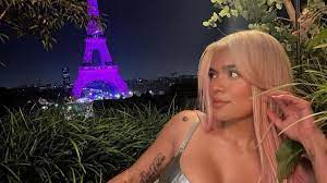 Karol G toma medidas tras captar a pareja teniendo relaciones en su  concierto