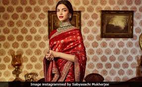 Deepika padukone wedding cleavage queen of bollywood and tollywood with her curvy body show. Deepika Padukone S Bridal Couture Will Be Courtesy Sabyasachi Is This A Hint