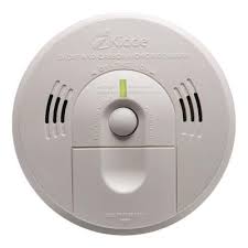 The alarm rings at 85 decibels within three minutes if carbon monoxide gas reaches the level of 300. Smoke And Carbon Monoxide Detectors Fire Safety The Home Depot