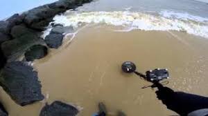 Its adjustable operating frequency allows the user to tune this powerful detector to all. 1st Beach Hunt With My Cscope Cs4pi Metal Detector Youtube