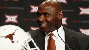 Charlie Strong took the longhorn logos off his players' helmets for the  first day of practice: "Cedric Reed said guys will have to earn it" : r/CFB