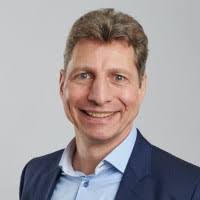 90+ perfiles de «Siegrist»