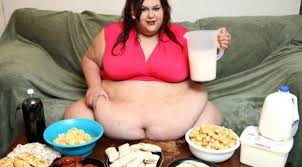 Karena kandungan karbohidratnya, pisang bisa digunakan sebagai pengganti nasi saat makan pagi. Beratnya 317 Kg Wanita Ini Ingin Jadi Orang Tergemuk Di Dunia Citizen6 Liputan6 Com