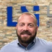 Danny Tarr's Instagram, Twitter & Facebook