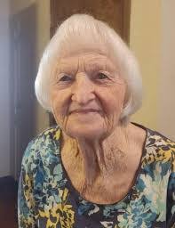 Anna Stroud's Instagram, Twitter & Facebook