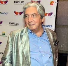 Domingos de oliveira is a screenwriter, film and television director, actor and film producer. Domingos Oliveira Olha So Como Vai Ser A Missa De Setimo Dia Lu Lacerda Ig