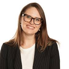 Isabel Everett's Instagram, Twitter & Facebook