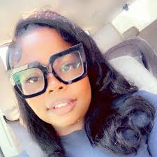 Does anyone in Vanceboro do notary and mobile or do it after 5pm?