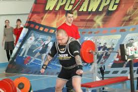 Абсолютная шестикратная чемпионка мира абсолютная десятикратная чемпионка европы, и евразии shop @anna_turaeva_shop ⬇️интервью ⬇. Anna Turaeva Na Turnire V Blagoveshenske Ne Ustanovila Novyj Rossijskij Rekord Po Zhimu Lezha